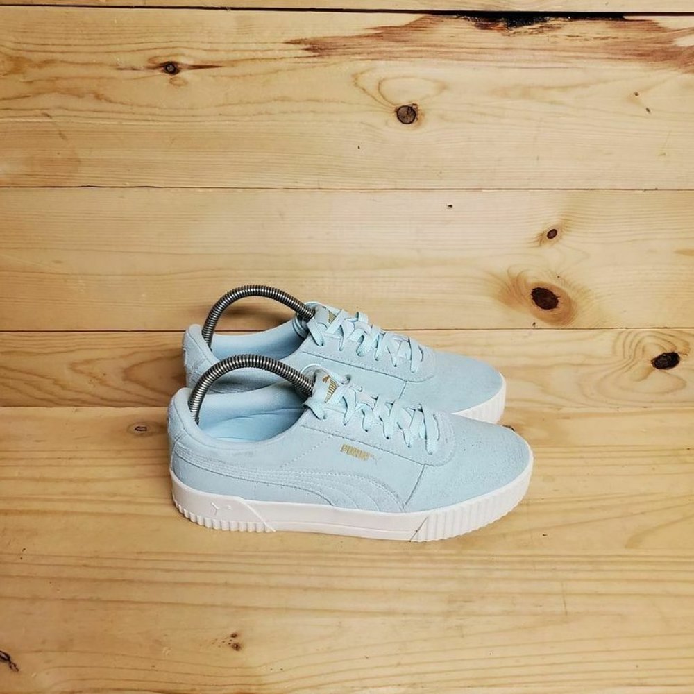 Puma Carina Emboss Suede Sneakers Women's Size 10